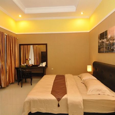 Omah Semar Homestay ยอกยาการ์ตา ภายนอก รูปภาพ