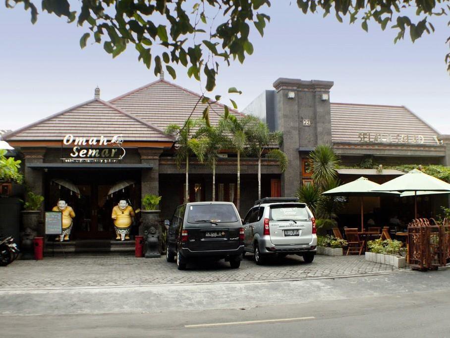 Omah Semar Homestay ยอกยาการ์ตา ภายนอก รูปภาพ