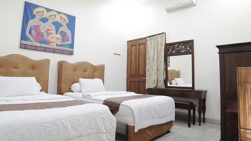 Omah Semar Homestay ยอกยาการ์ตา ภายนอก รูปภาพ